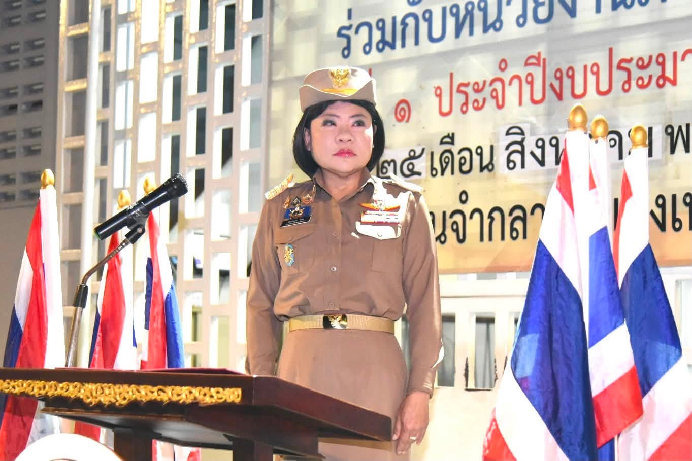 ผู้ว่าฯ ฉะเชิงเทรา นำทีมจู่โจมเรือนจำกลาง กวาดล้างยาเสพติด สิ่งของต้องห้าม บูรณาการตรวจเข้มทุกจุด ไม่พบสิ่งผิดกฎหมาย