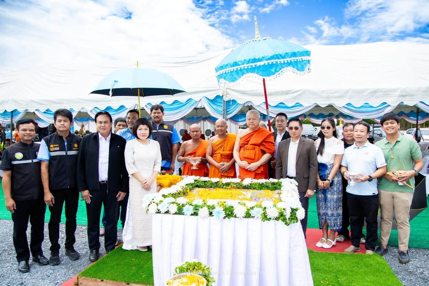 ผู้ว่าฯ ฉะเชิงเทรา เป็นประธานฝ่ายฆราวาส พิธีวางศิลาฤกษ์สร้าง &ldquo;วิหารพระ&rdquo; สำนักปฏิบัติธรรมรวยสำราญ