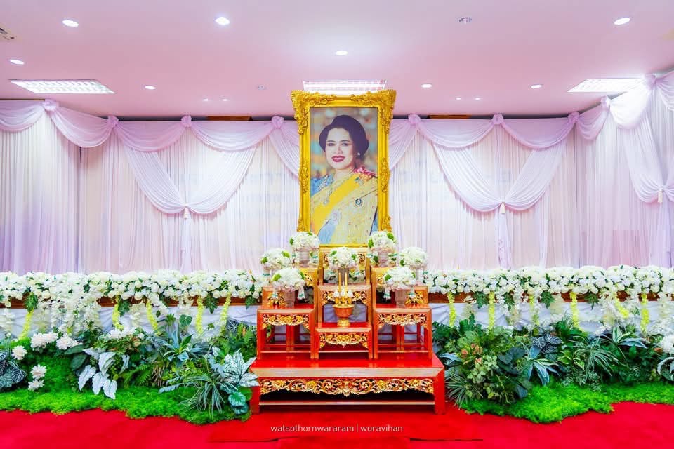 จังหวัดฉะเชิงเทรา รวมพลังแห่งศรัทธา ประกอบพิธีสวดพระพุทธมนต์และเจริญจิตตภาวนา ถวายพระราชกุศล น้อมรำลึกในพระมหากรุณาธิคุณสมเด็จพระบรมราชชนนีพันปีหลวง